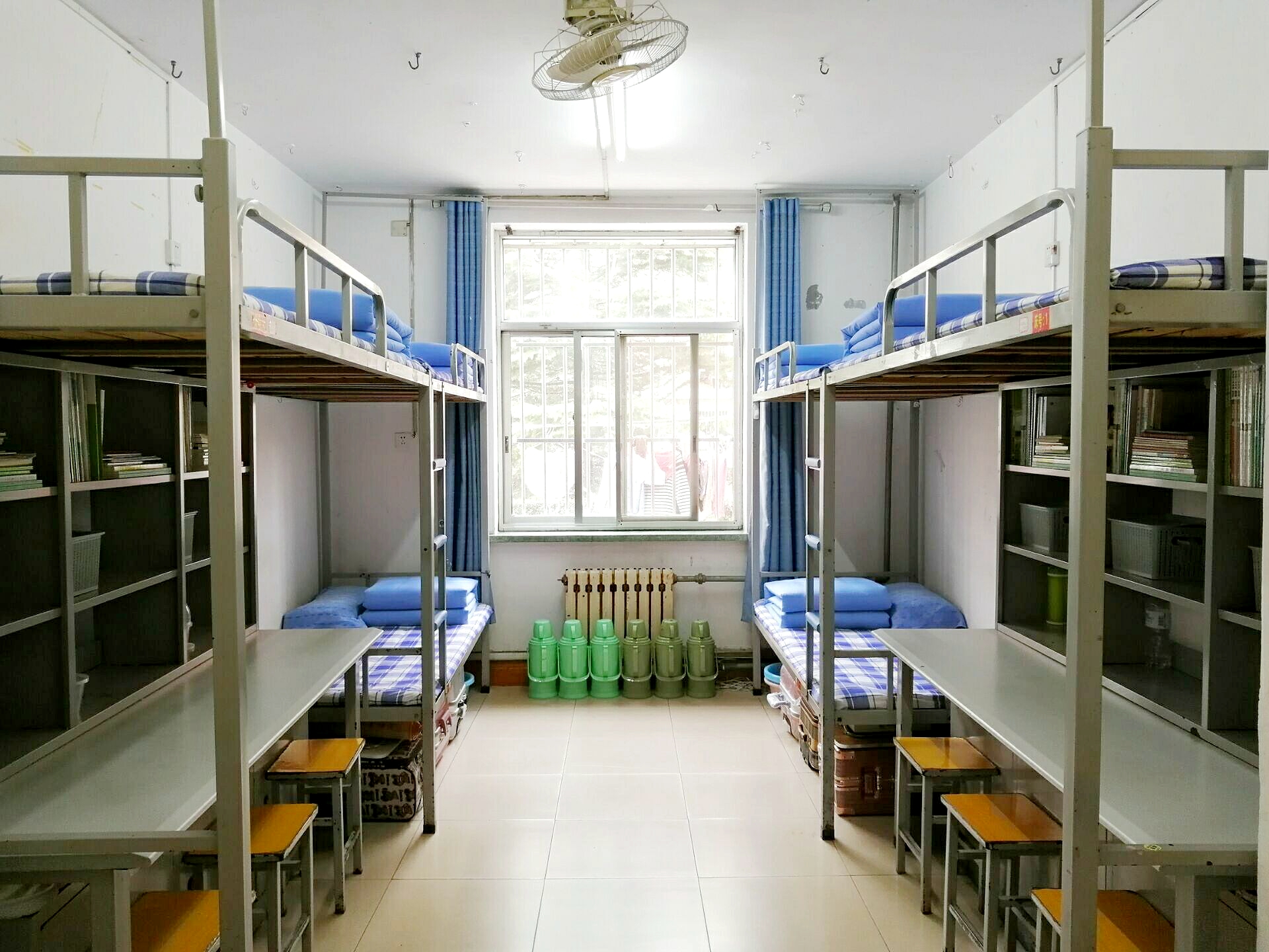 我院举行"百优文明,十佳学风宿舍"挂牌活动 -聊城大学
