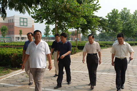 聊城大学党委书记程玉海同志来我院视察指导工作